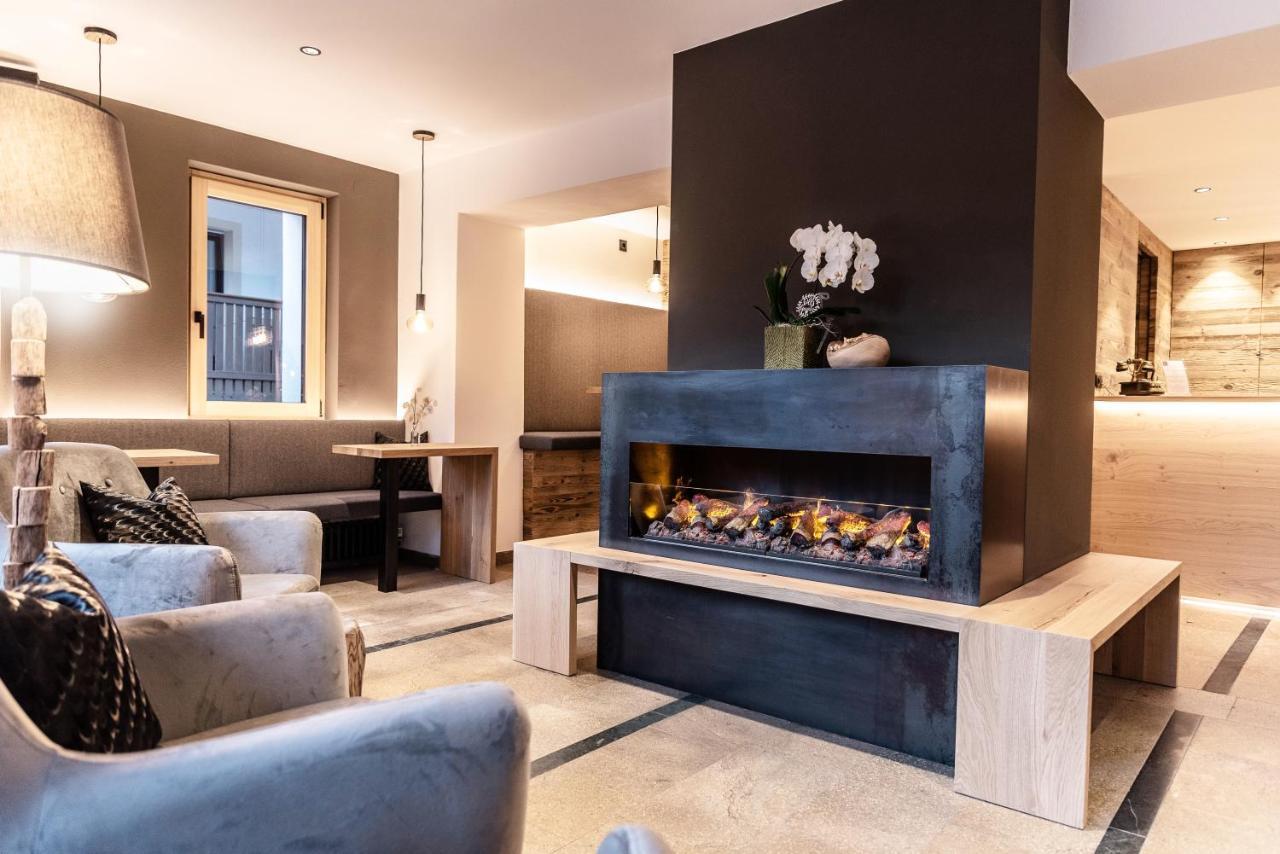 Appartement- Und Wellnesshotel Winkler Pfalzen Buitenkant foto