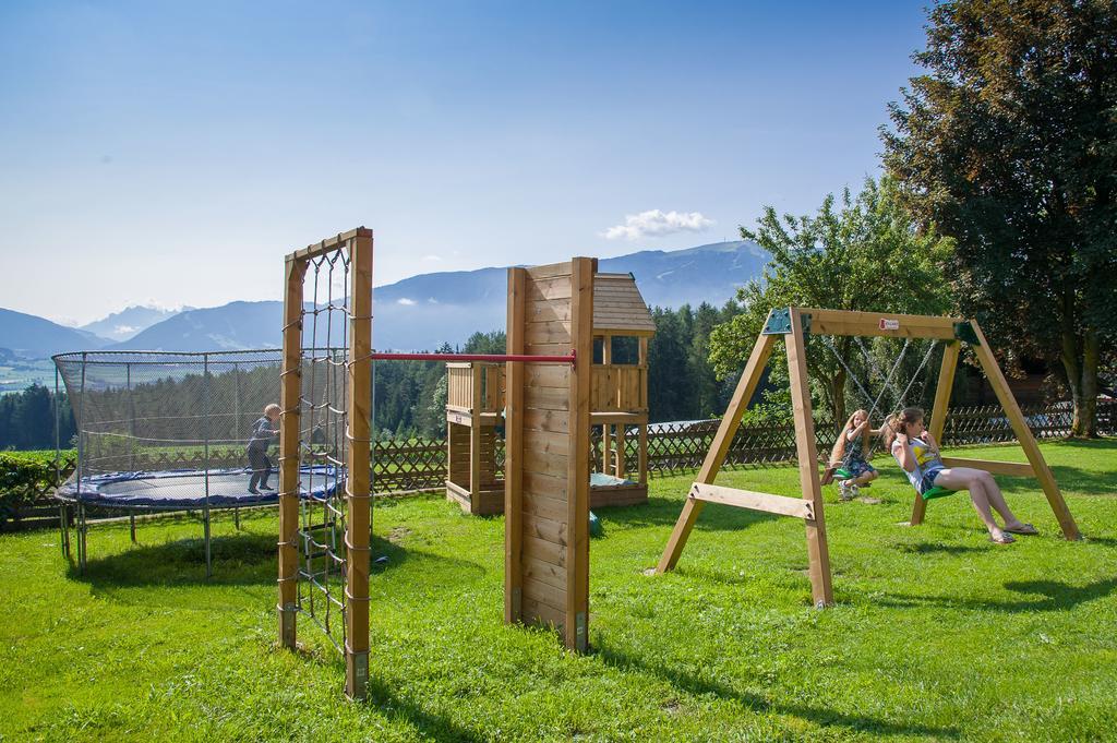 Appartement- Und Wellnesshotel Winkler Pfalzen Buitenkant foto
