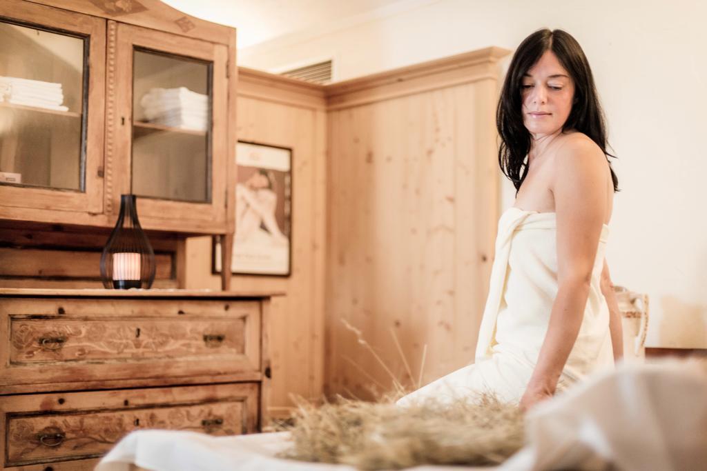 Appartement- Und Wellnesshotel Winkler Pfalzen Buitenkant foto