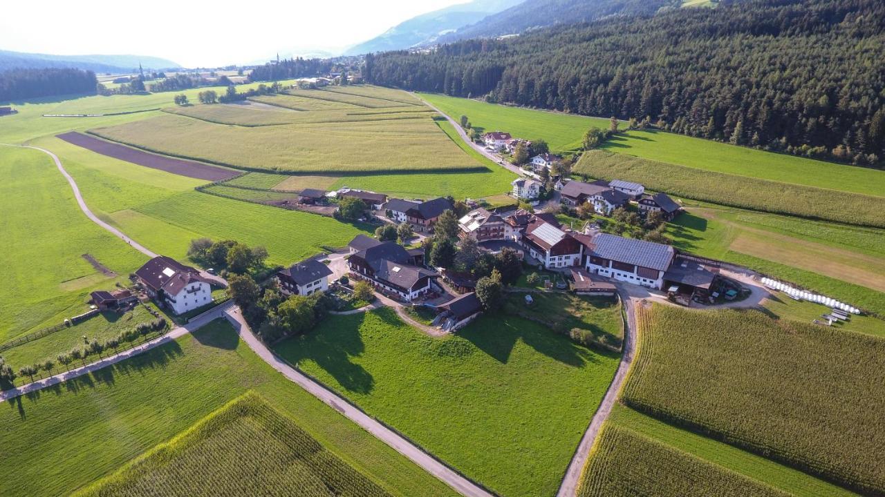 Appartement- Und Wellnesshotel Winkler Pfalzen Buitenkant foto